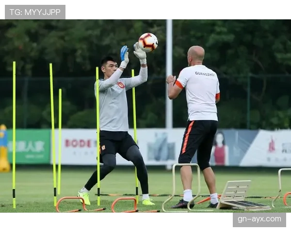 加亚传中能力提升助球队状态回暖，关键胜利提振士气