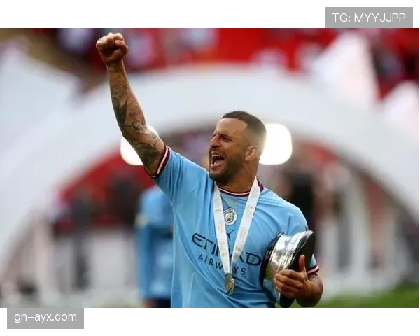 凯尔·沃克三冠王赛季巅峰期核心后卫表现解析