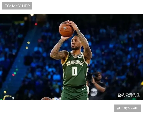 利拉德挡拆后无球接投三分更胜开拓者时代